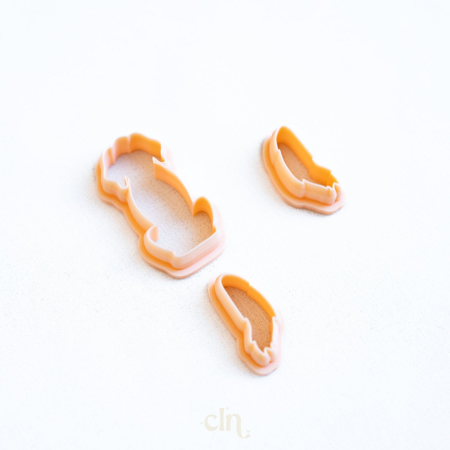 Dog with tail silhouette set - Cutter - CLN Atelier