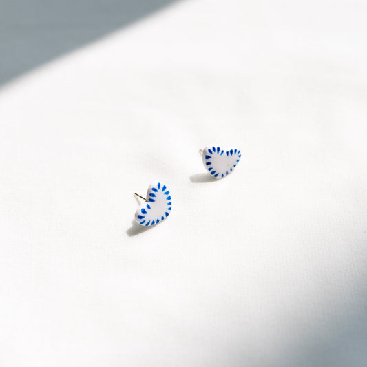 Santorini mini heart studs - Earrings - CLN Atelier