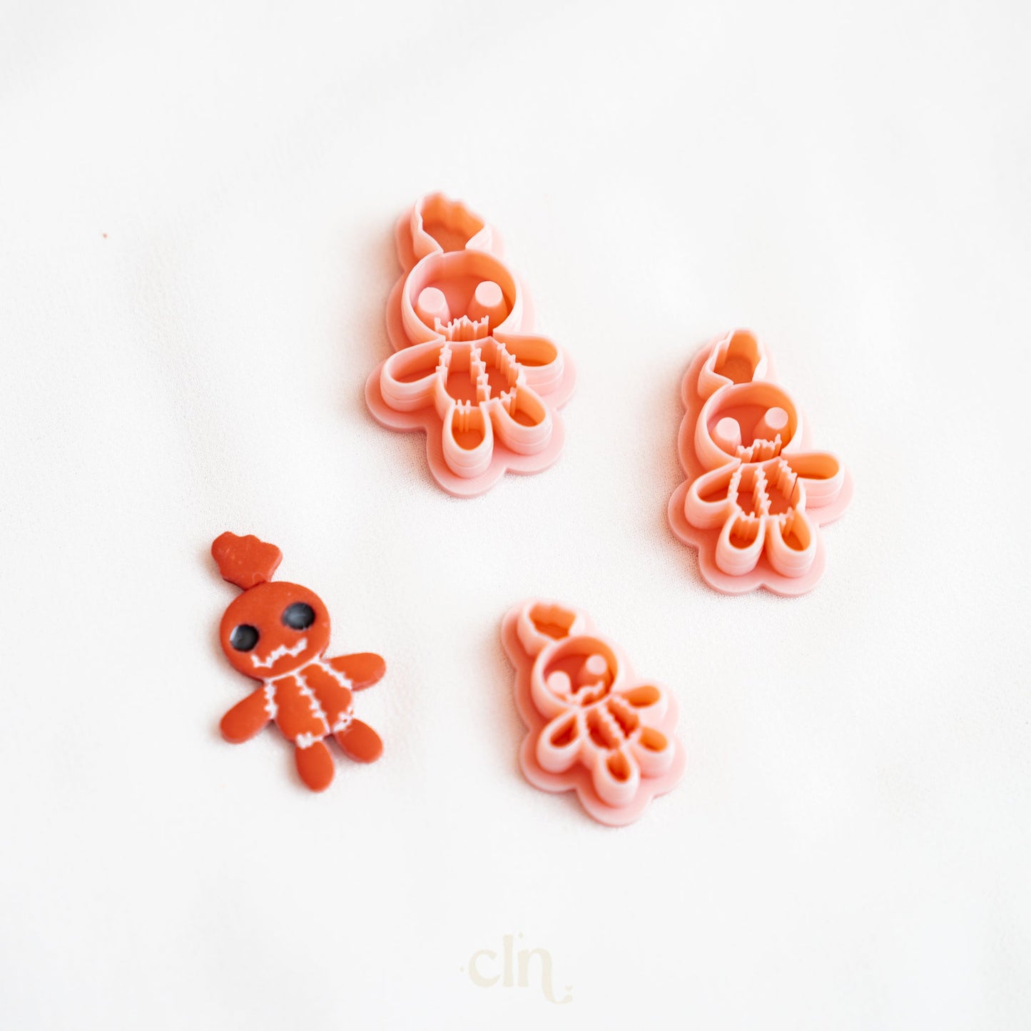 Voodoo doll - Cutter - CLN Atelier