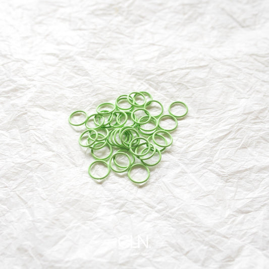 50 Soft Green Jump Rings - Jump rings - CLN Atelier