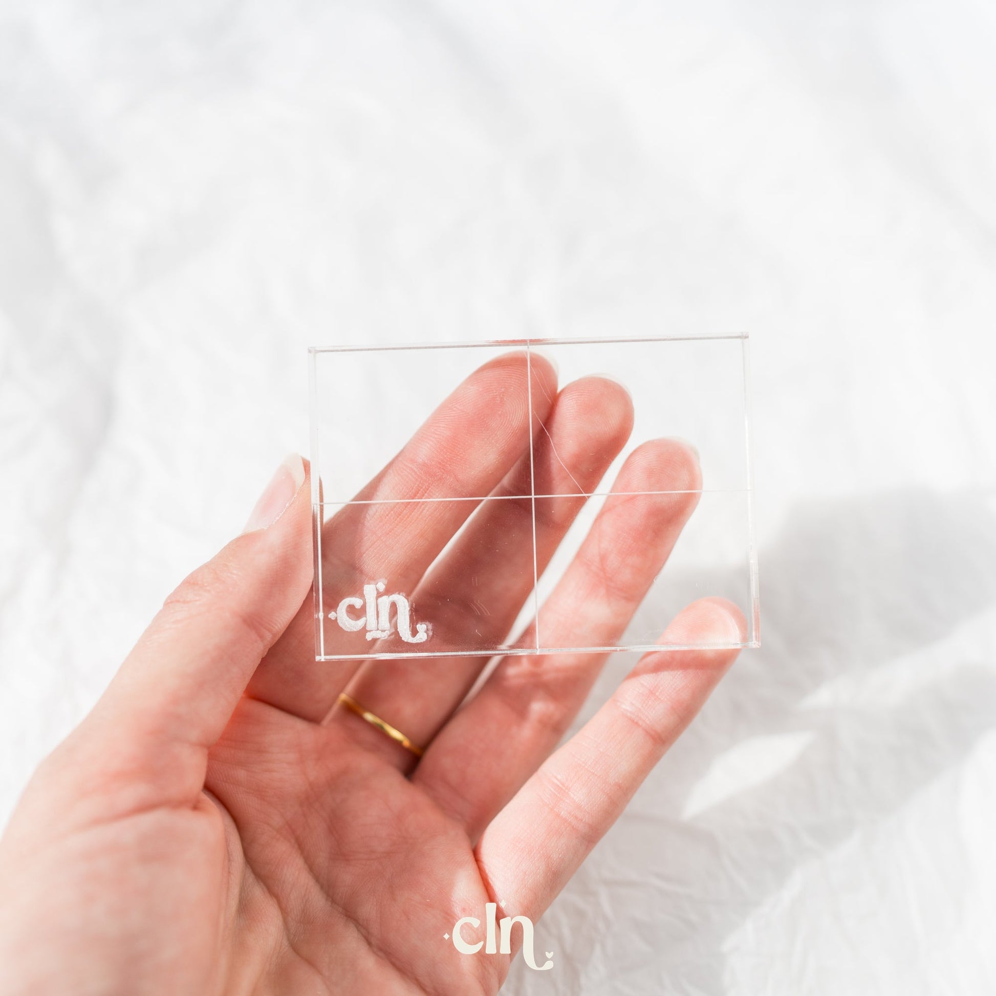 Acrylic base plate - Curated tools - CLN Atelier