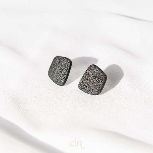 Black textured geometric stud - Earrings - CLN Atelier