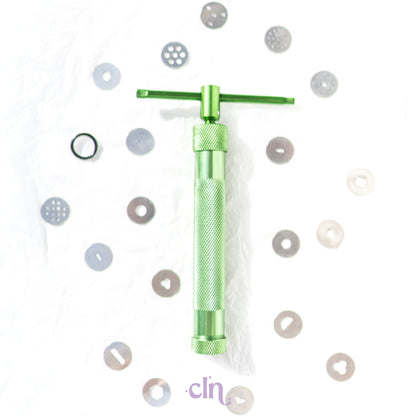 Clay extruder - Curated tools - CLN Atelier