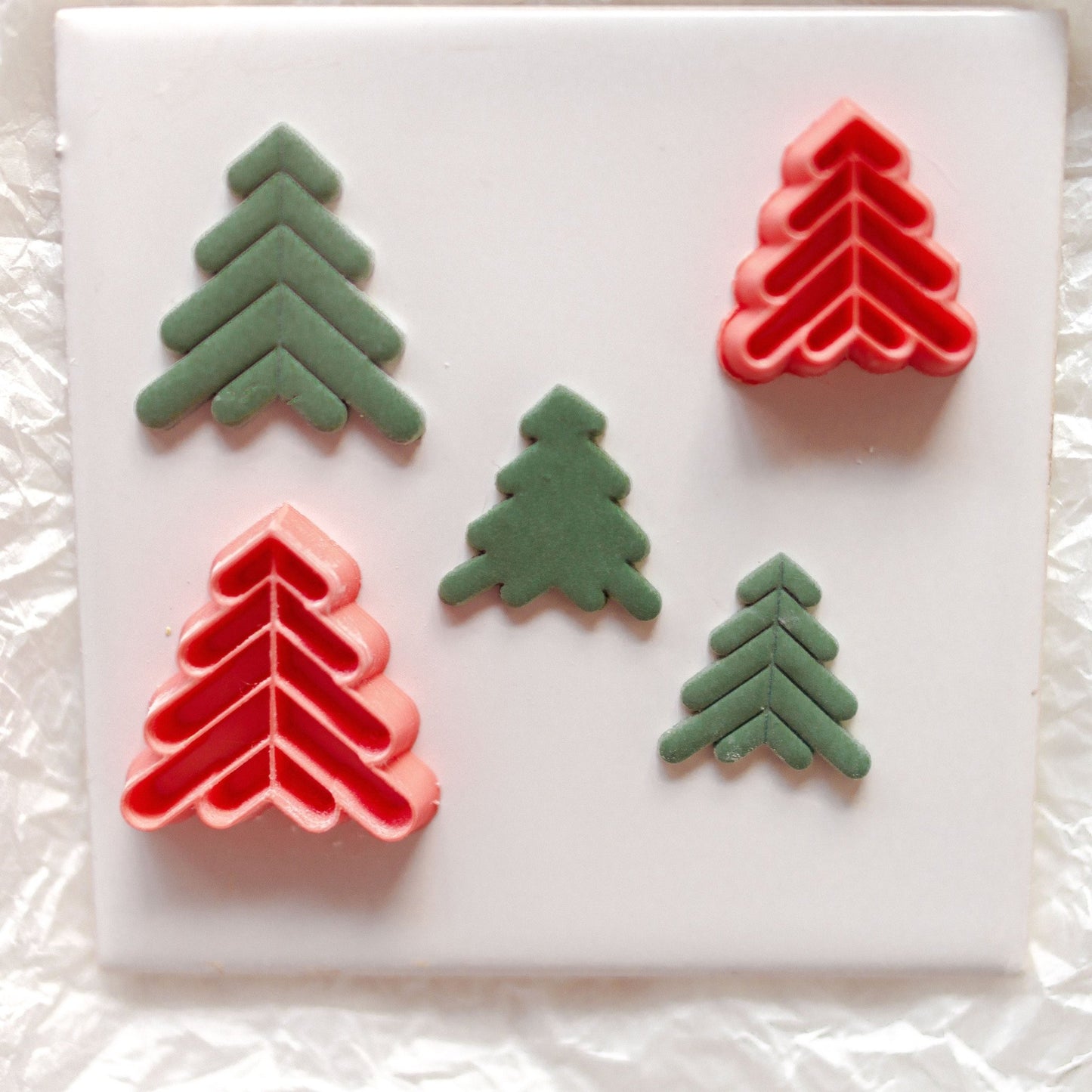 Embossed Christmas tree - Cutter - CLN Atelier