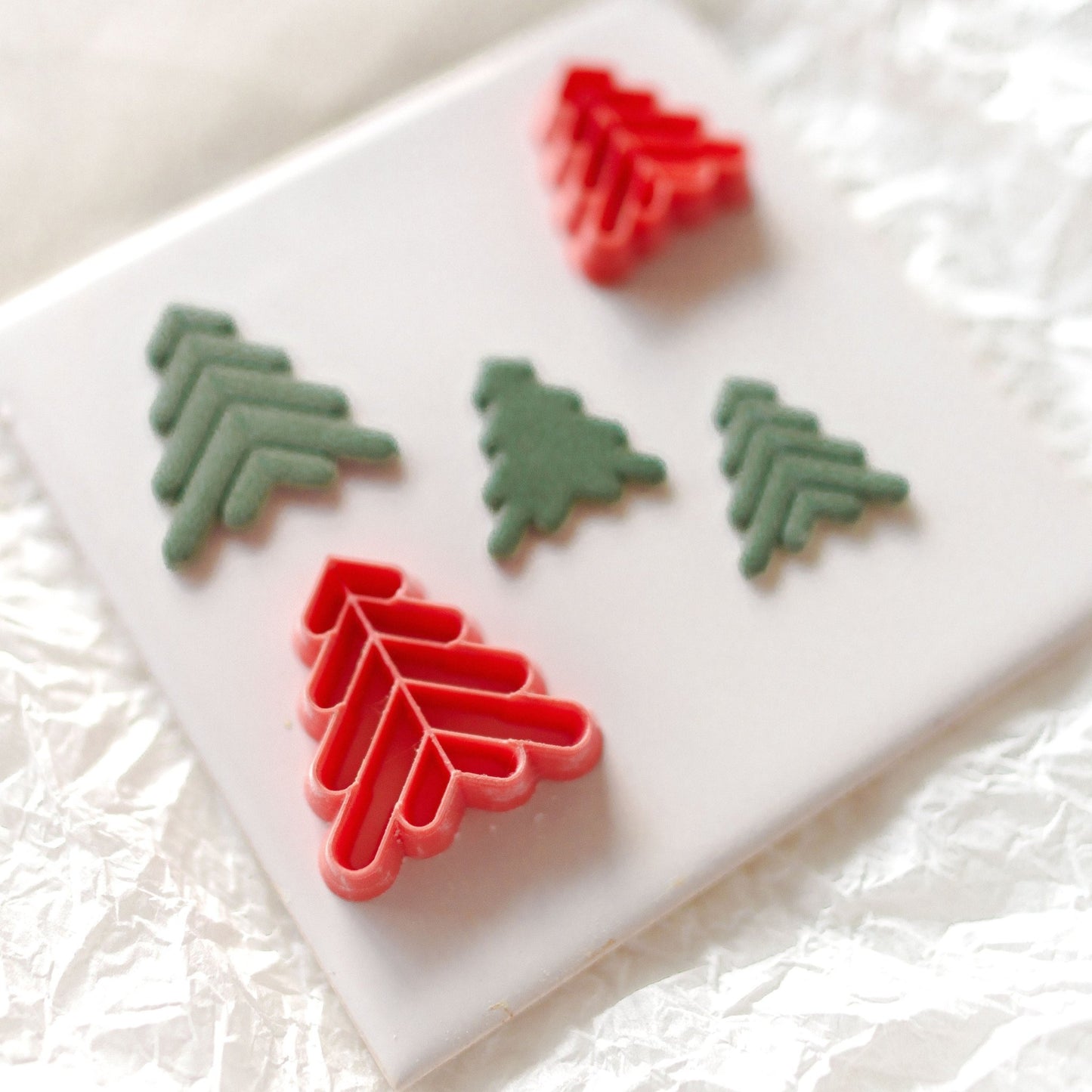 Embossed Christmas tree - Cutter - CLN Atelier