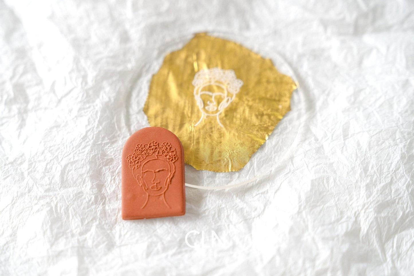 Face Line Art - Acrylic texture - CLN Atelier