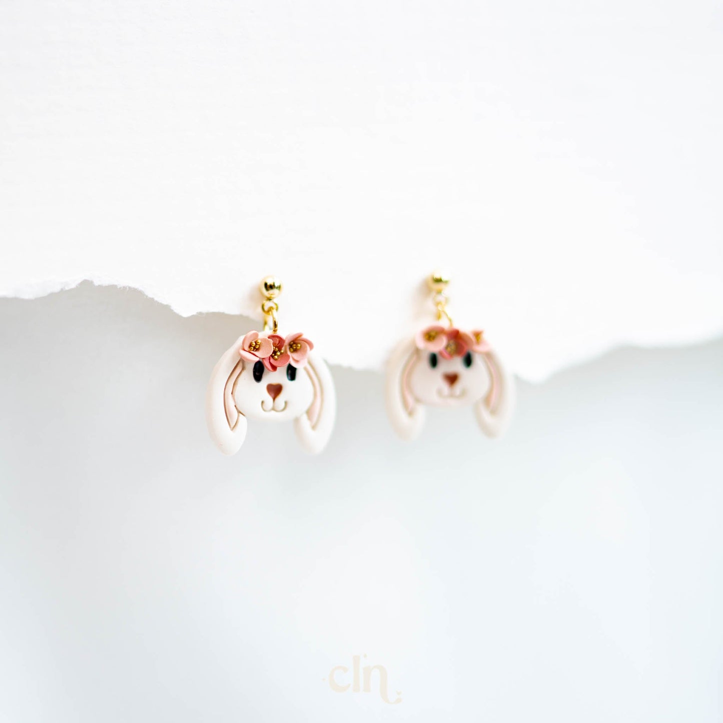 Floral bunnies - Earrings - CLN Atelier