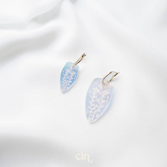 Floral holographic dagger - Earrings - CLN Atelier