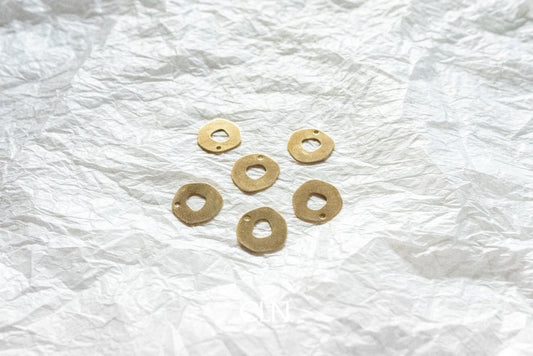 Organic Donut Charm 6 Pieces - Brass charm - CLN Atelier