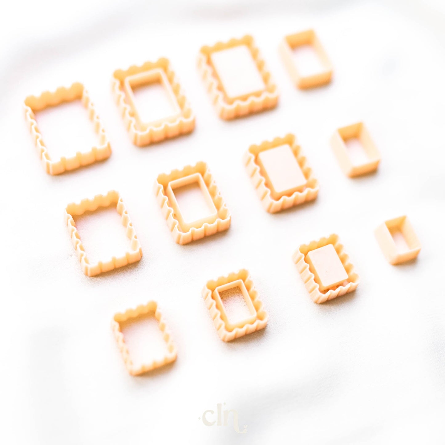 Postal stamp - Cutter - CLN Atelier