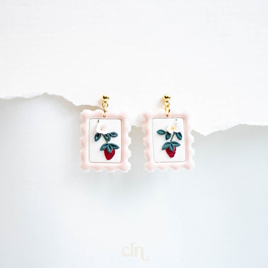 Strawberry stamps - Earrings - CLN Atelier