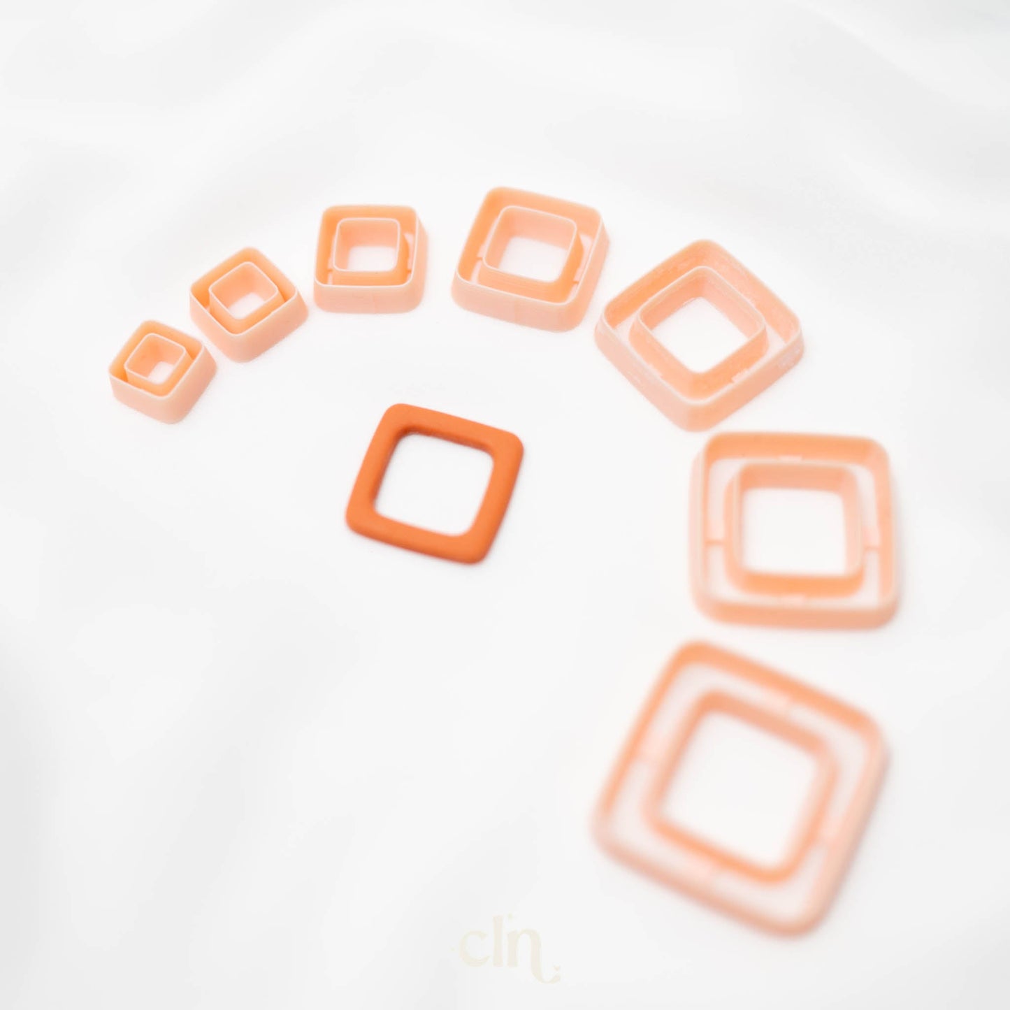 Thin square donut - Cutter - CLN Atelier