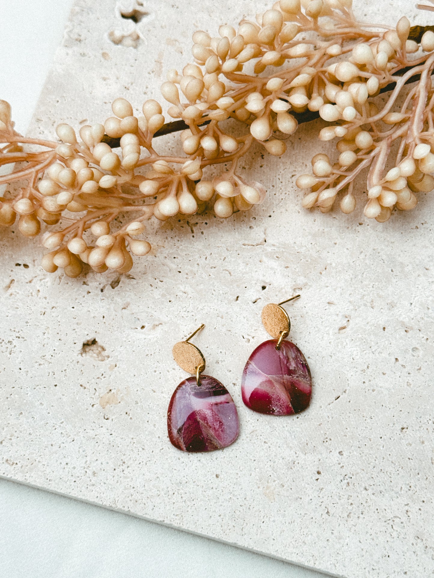 Faux stone burgundy - G