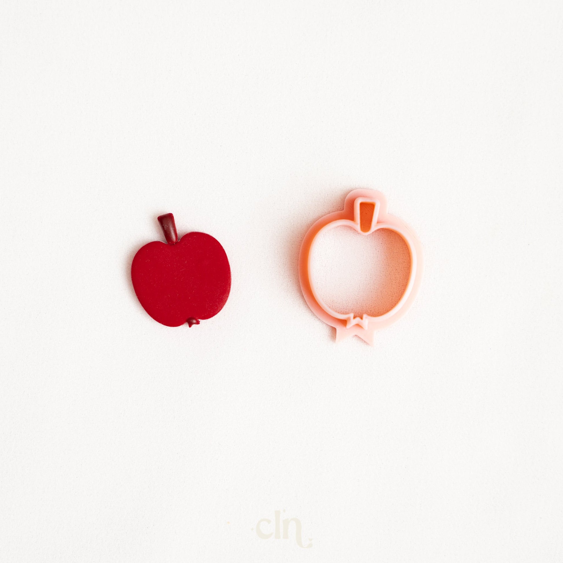 Apple - Cutter - CLN Atelier