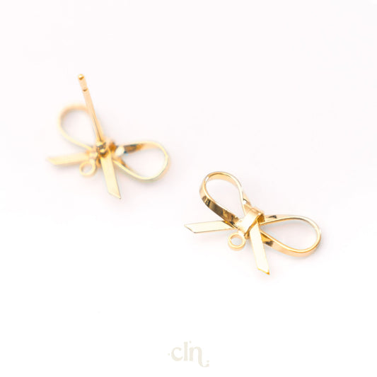 Bow stud 10mm 18K gold plated - Earring findings - CLN Atelier