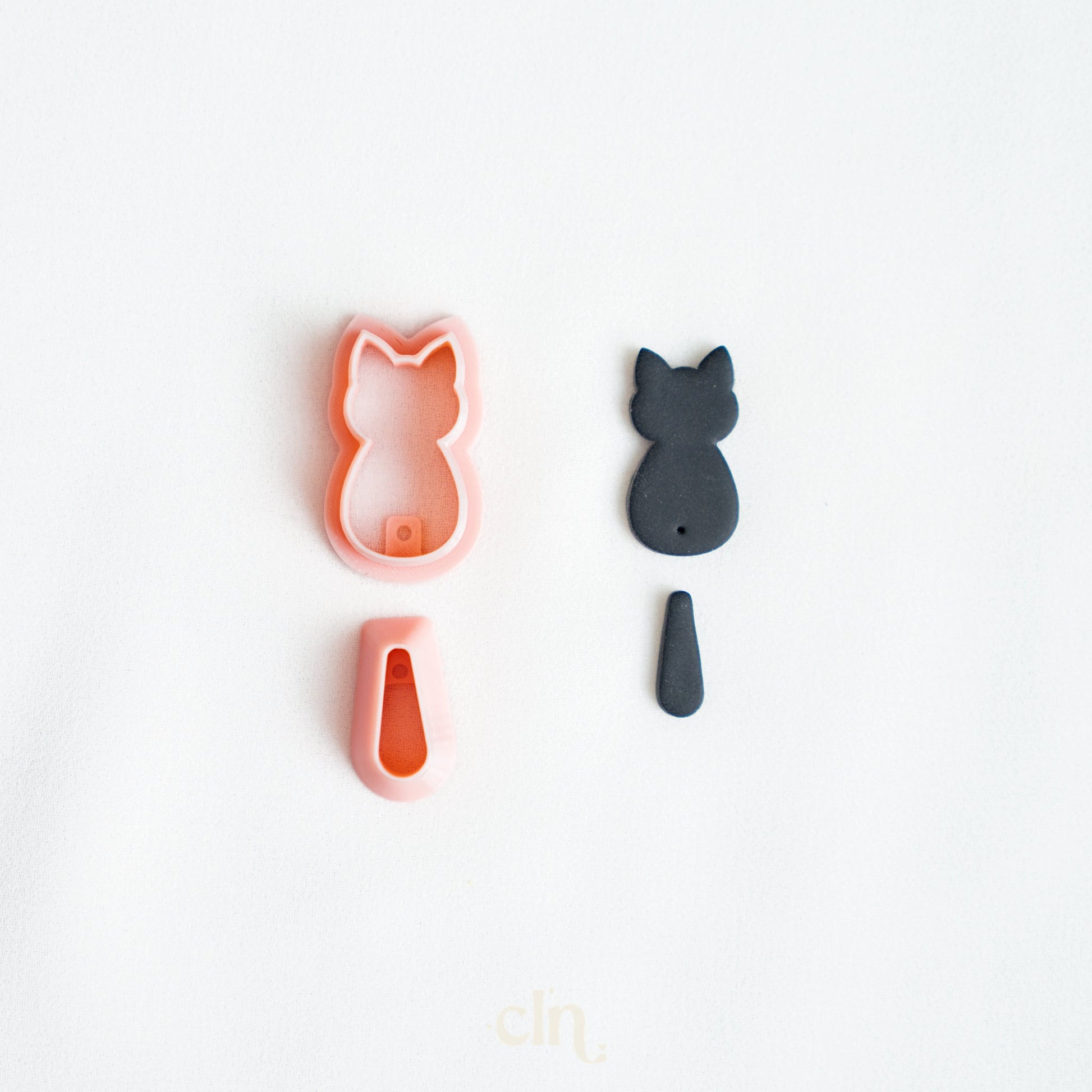 Cat with tail silhouette set - Cutter - CLN Atelier