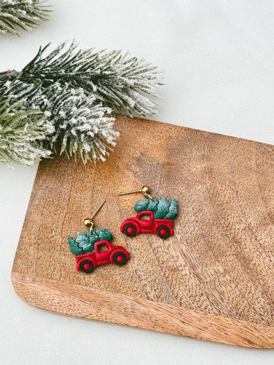 Christmas tree farm truck - CLN Atelier