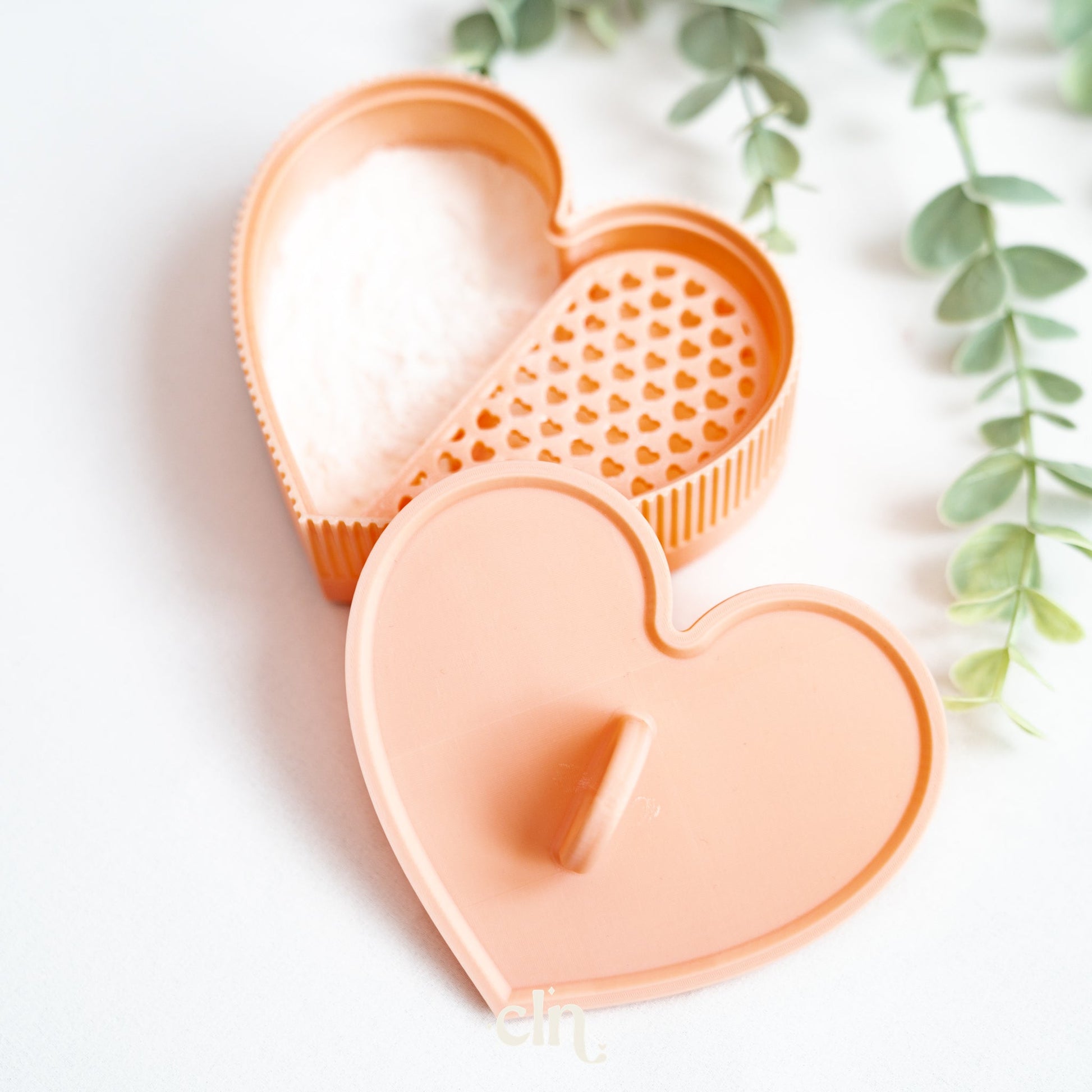 Cornstarch container heart shape - Curated tools - CLN Atelier