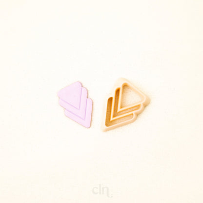 Embossed arrow triangle shape - Cutter - CLN Atelier