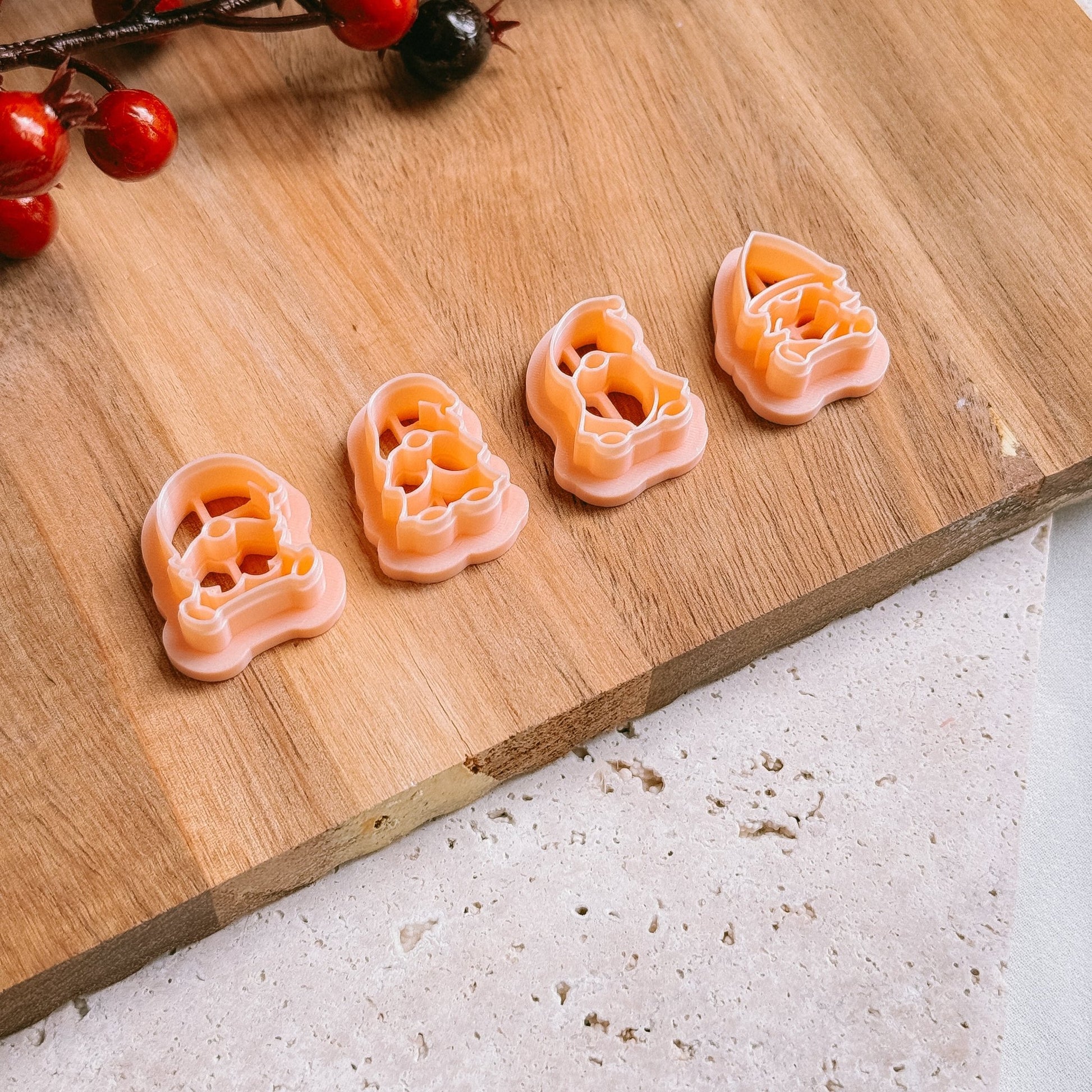 Embossed gnomes (4 styles) - Cutter - CLN Atelier