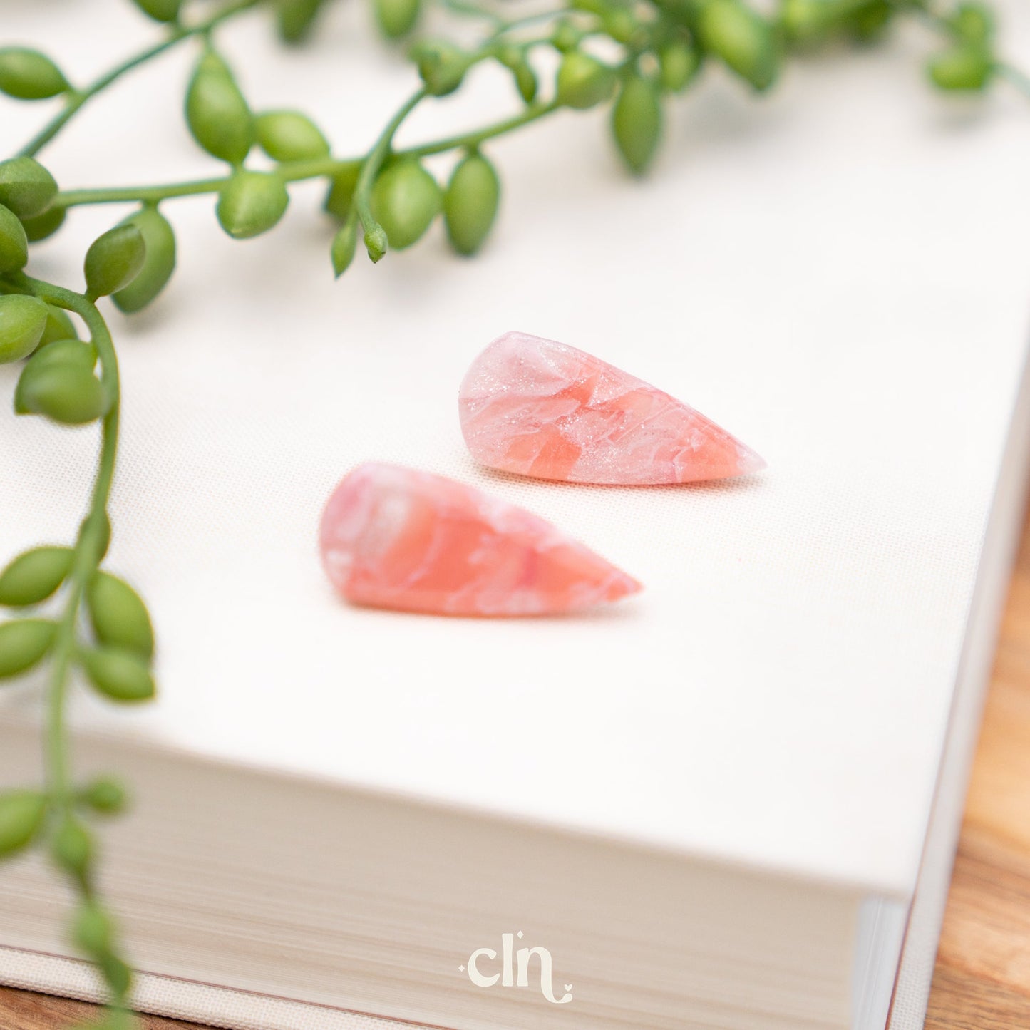 Faux stone dagger - Cotton candy I - Earrings - CLN Atelier