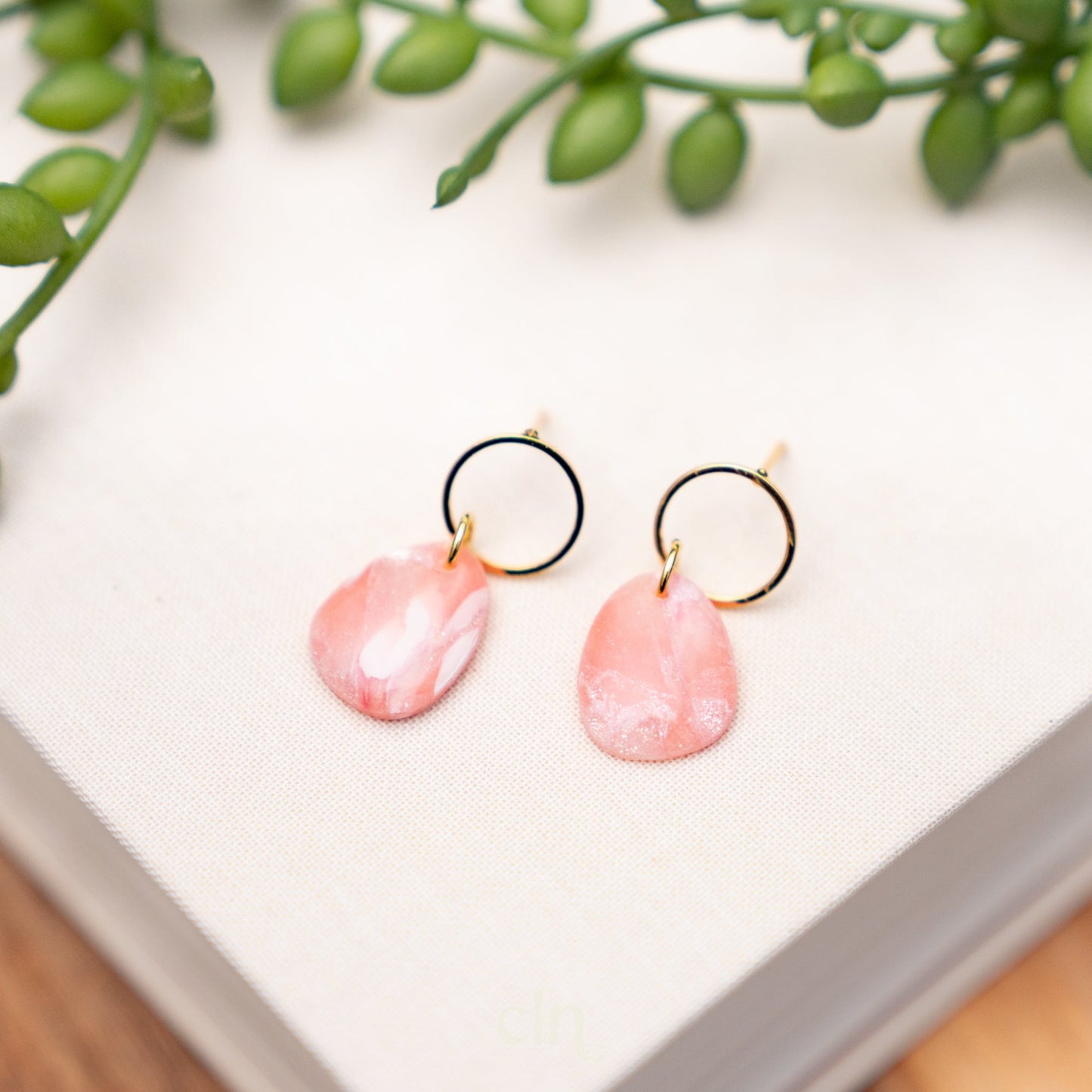 Faux stone dangle - Cotton candy A - Earrings - CLN Atelier