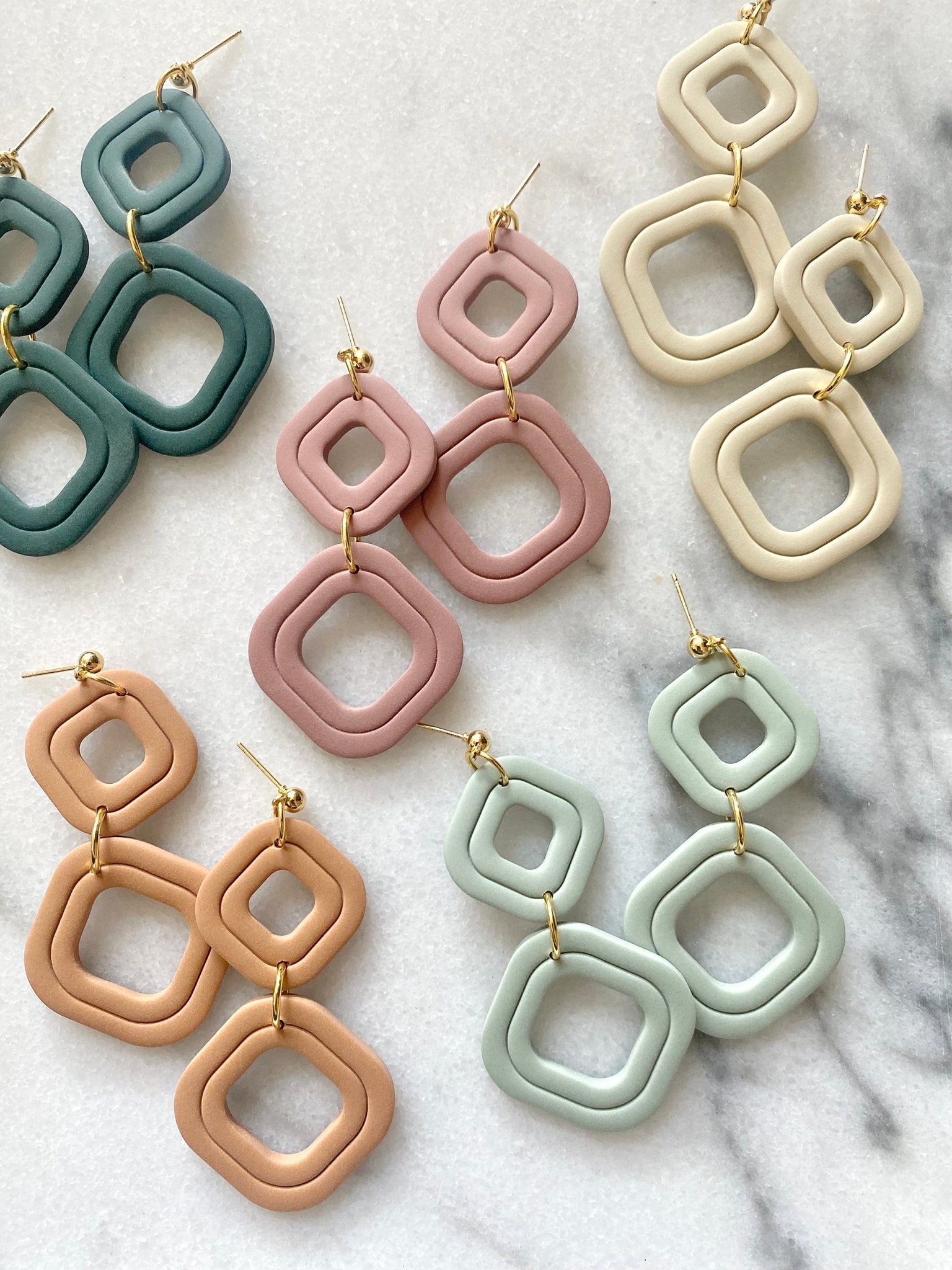 Figure 8s - Choose from 8 colors - Earrings - CLN Atelier