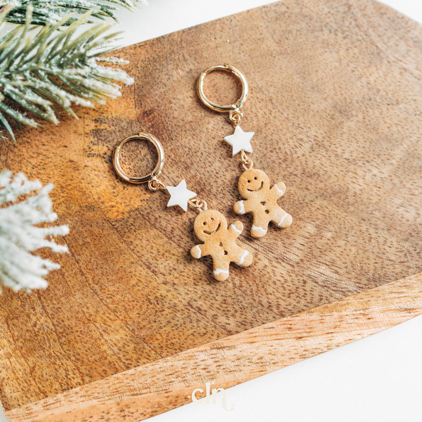 Gingerbread hoops with star bead - CLN Atelier