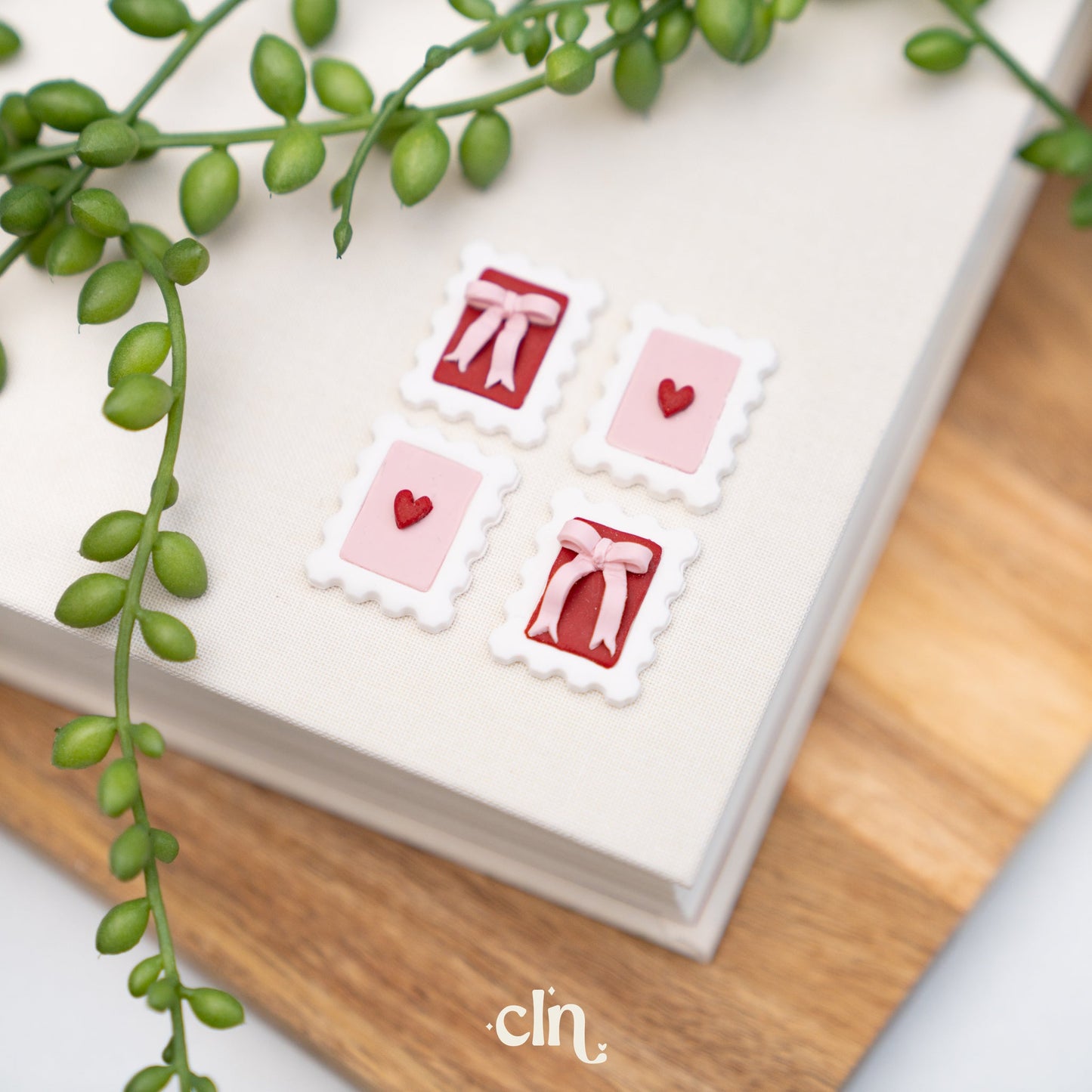 Heart stamps - Earrings - CLN Atelier