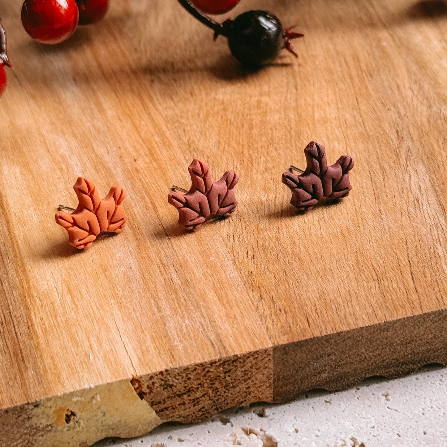 Maple leaf studs (3 colors) - Earrings - CLN Atelier