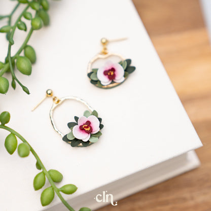 Orchid dangles - Earrings - CLN Atelier