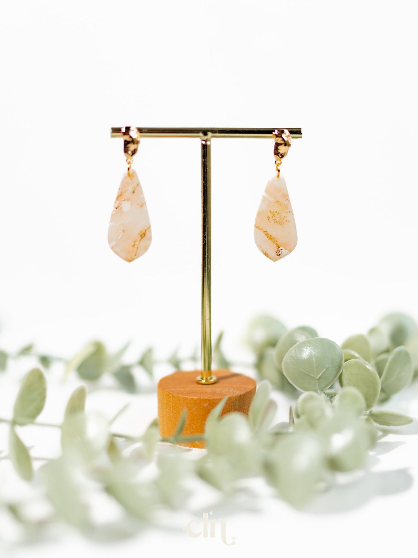 Pastel faux stones - beige and gold - Earrings - CLN Atelier