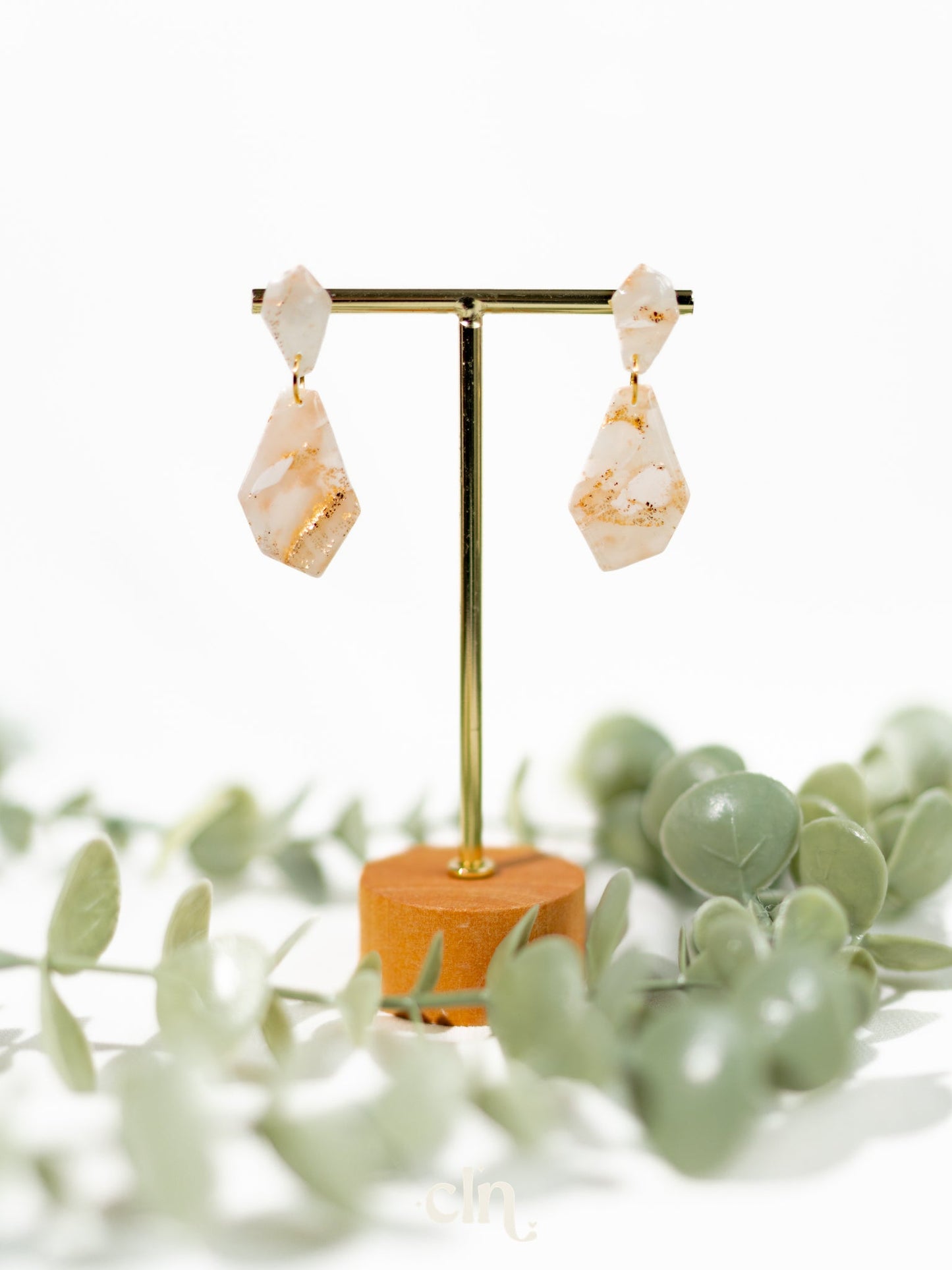 Pastel faux stones - beige and gold - Earrings - CLN Atelier