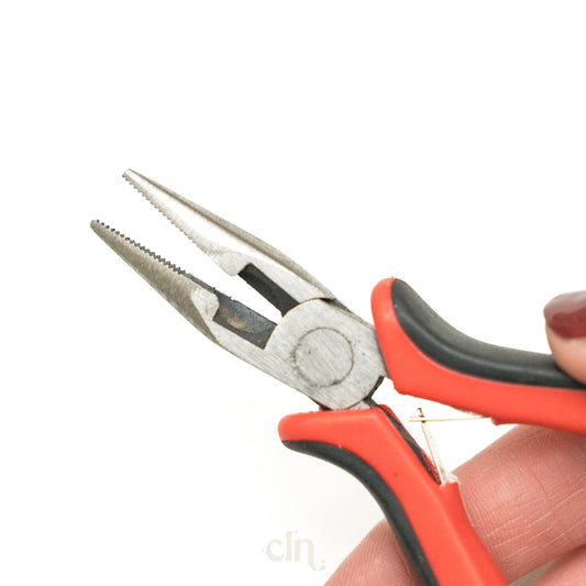 Pliers with chain nose - serrated - Curated tools - CLN Atelier