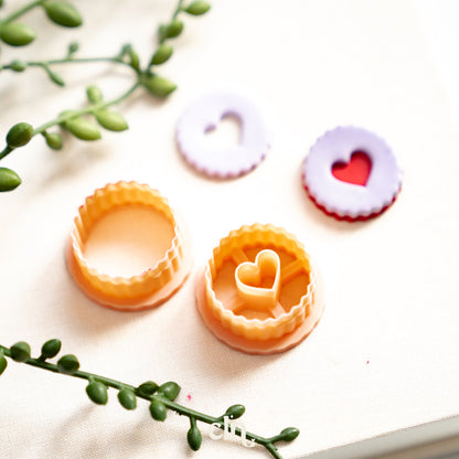 Scalloped round donut with heart - Cutter - CLN Atelier