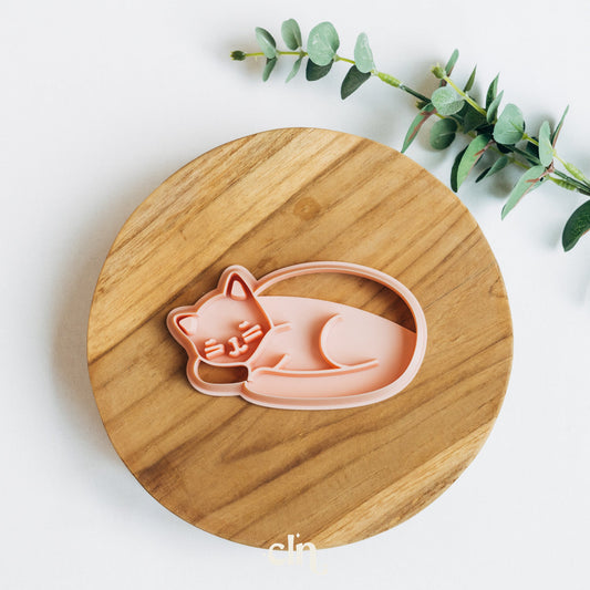 Sleeping cat trinket dish & coaster cutter - Cutter - CLN Atelier