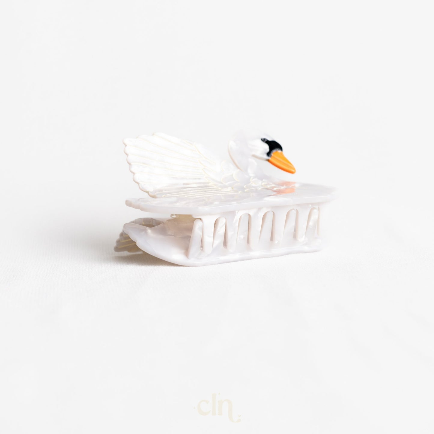 Swan hair clip - Hairclips - CLN Atelier