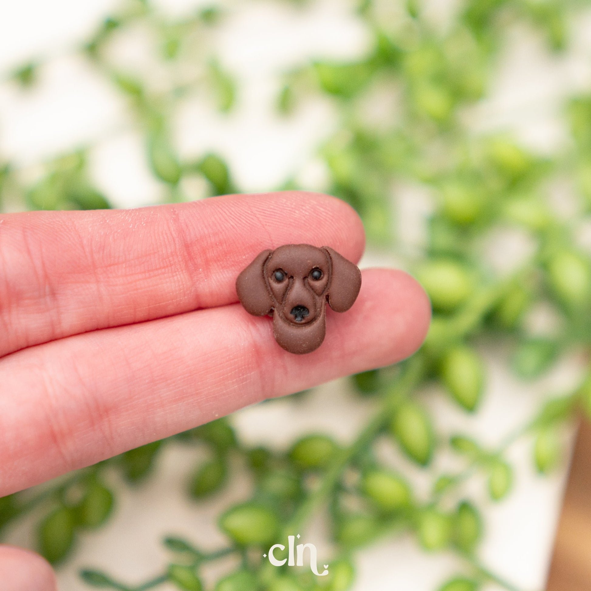 Teckel - Dachshund - Sausage Dog studs - Earrings - CLN Atelier