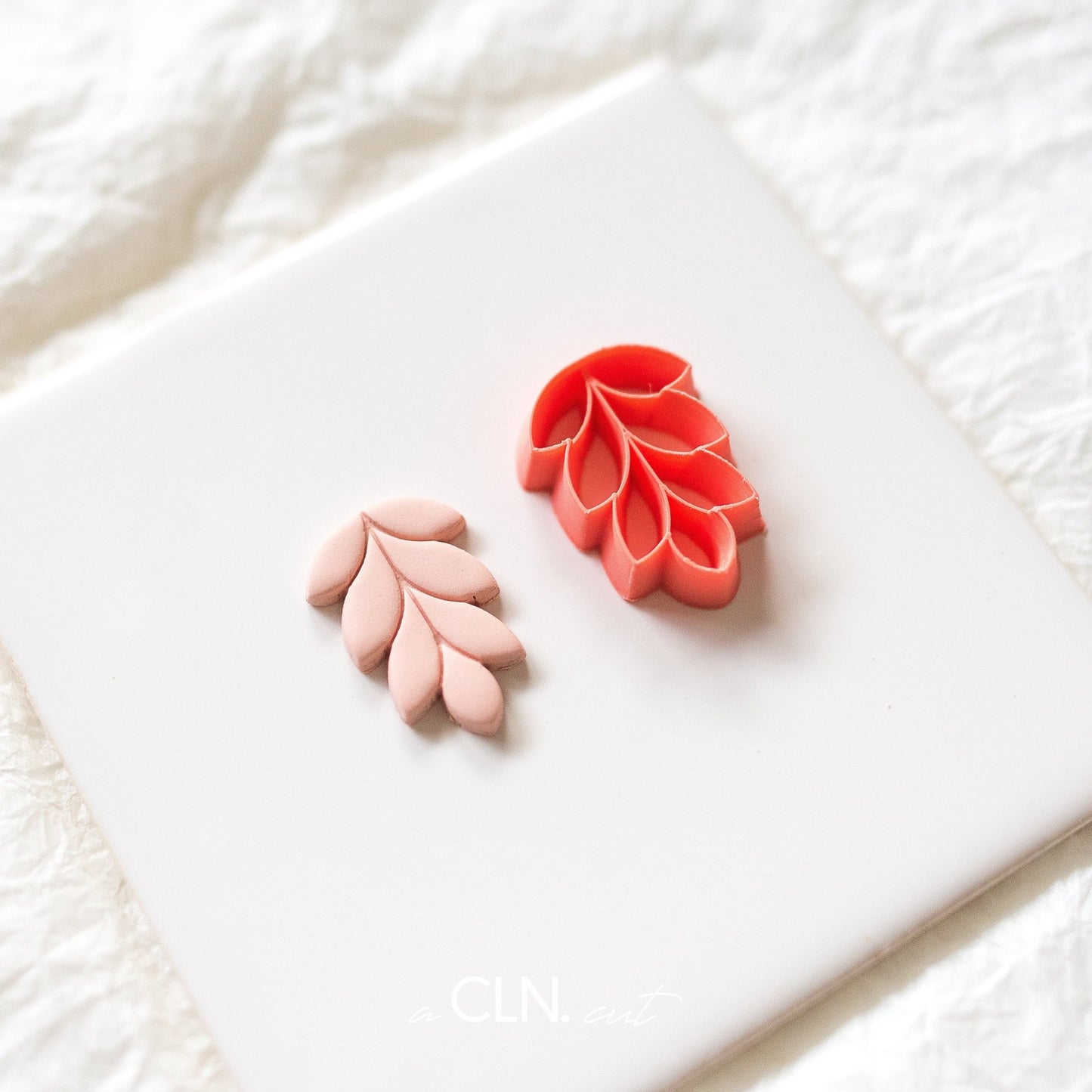 Embossed leaf - Cutter - CLN Atelier