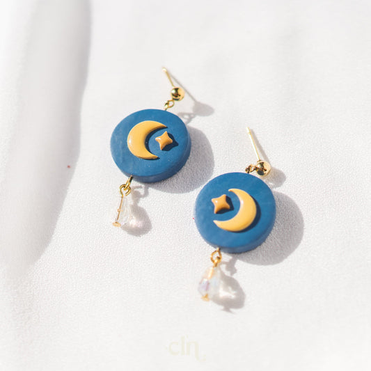 Moon dangle - Earrings - CLN Atelier